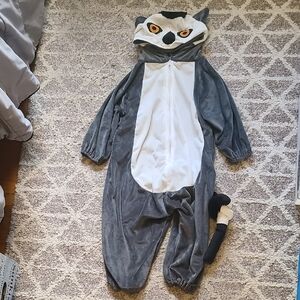 2 for $50 - Unisex Medium 1-Piece Gray Lemur Halloween Costume
